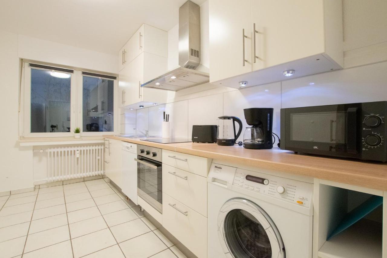 Raj Living - 1 , 3 And 4 Room Apartments - 20 Min Messe Dus & Airport Dus เมียร์บุช ภายนอก รูปภาพ